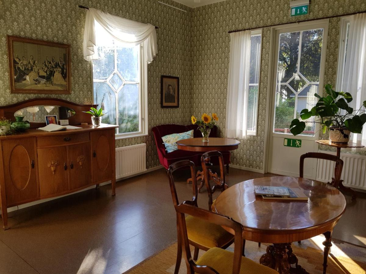 Villa Eira Vandrarhem 효 외부 사진